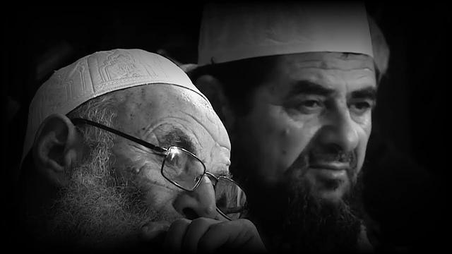 من أجمل وأعذب ما ستسمع في حياتك…مقطع يريح من عناء الدّنيا