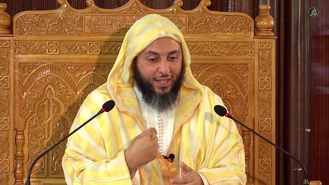 '' ولا تجهر بصلاتك ولا تخافت بها '' ما تفسير هذه الآية ؟ الشيخ سعيد الكملي