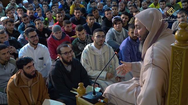 وقفات جميلة  مع الصحابي الجليل الذي نزل فيه القرآن : '' كعب بن مالك ''