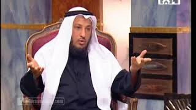 هذا المقطع الحقيقي وليس المكذوب المتداول حيث أن الشيخ نقل كلام الخوارج بقتل الحسين وليس تأييدا لقتله