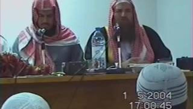 مشاركة الشيخ عثمان الخميس  في محاضرة محبة آل البيت   4