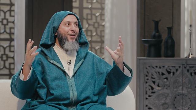 برنامج آية وحكاية | وعاشروهن بالمعروف | الشيخ العفاسي والشيخ سعيد الكملي