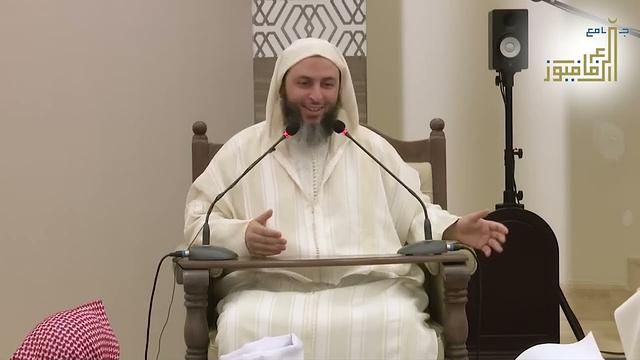 تفسيرجميل جدا لقوله تعالى : تبارك الذي بيده الملك وهو على كل شيء قدير