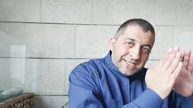 معرض الكتاب = أميّة مركّبة + تسديد الهدف + جهل مركّب + علم ضار + علم نافع