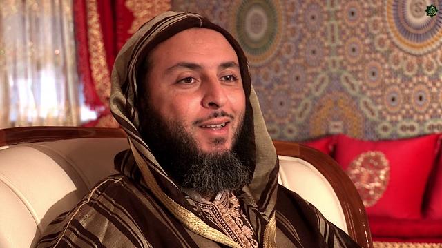 الحلقة 26 - { صحيفة المتلمس }..التي يضرب بها المثل لكل من يحمل حتفه في يده و لا يعلم به !