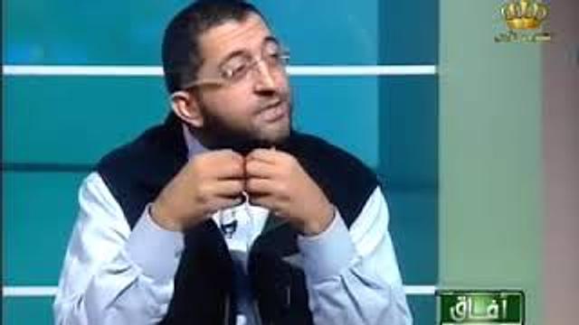 آفاق إسلامية | الشباب وأوهام الإنترنت | الجزء الأول