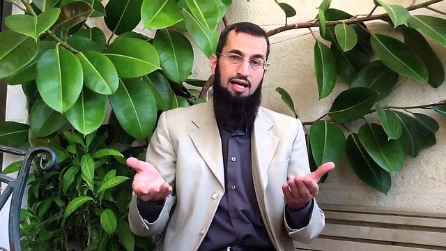 دور العلماء في الثورات